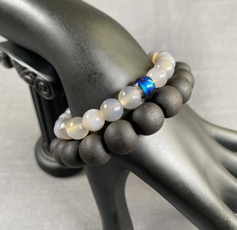 Grey Natural Stone Mood Color Changing Charm & Black Wooden Bracelet Unisex 2PC