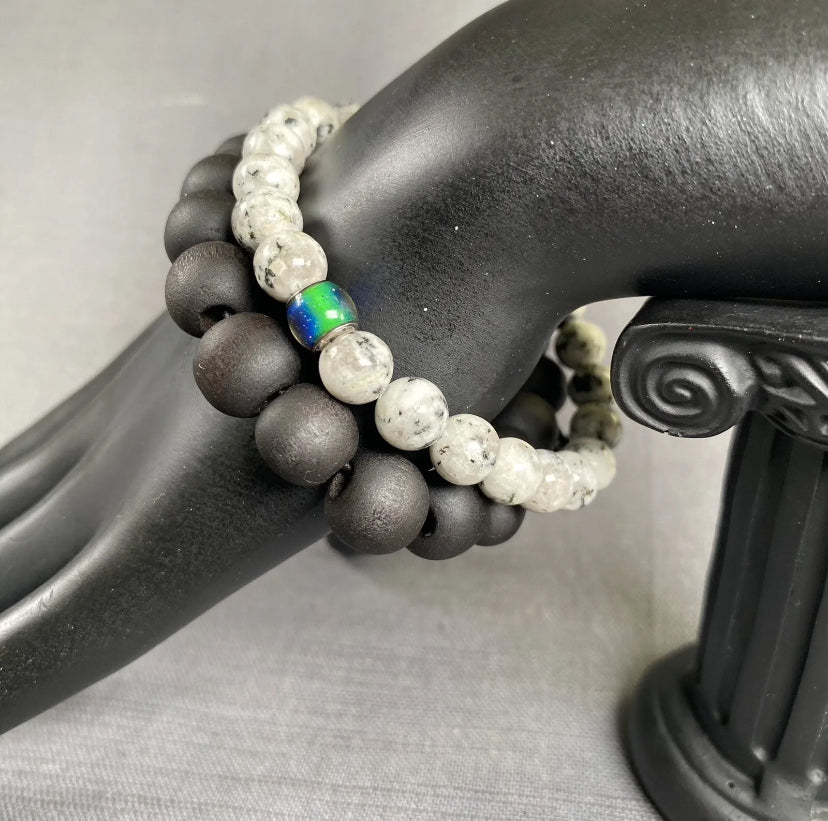 Blk/Wht Natural Stone Mood Color Changing Charm & Black Wood Bracelet Unisex 2PC